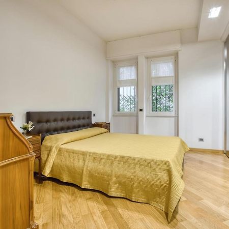 San Siro - Restful & Spacious Apt - Via Angelo De Vincenti Milan Luaran gambar